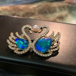 Dazzling Gold and Blue Crystal Swan Brooch